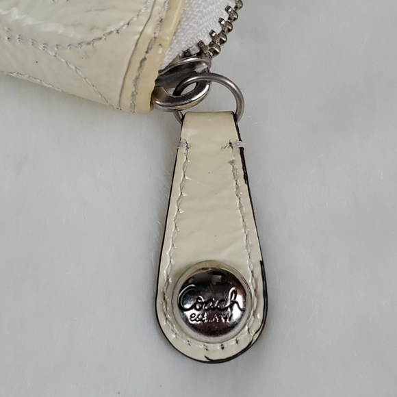 Coach cream leather wallet zipper fly - Picture 3 of 8